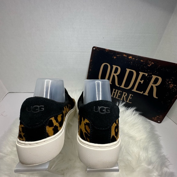 UGG Cahlvan Hair Calf Panther Slip on Sneakers size 8.5 Women's - Picture 7 of 7